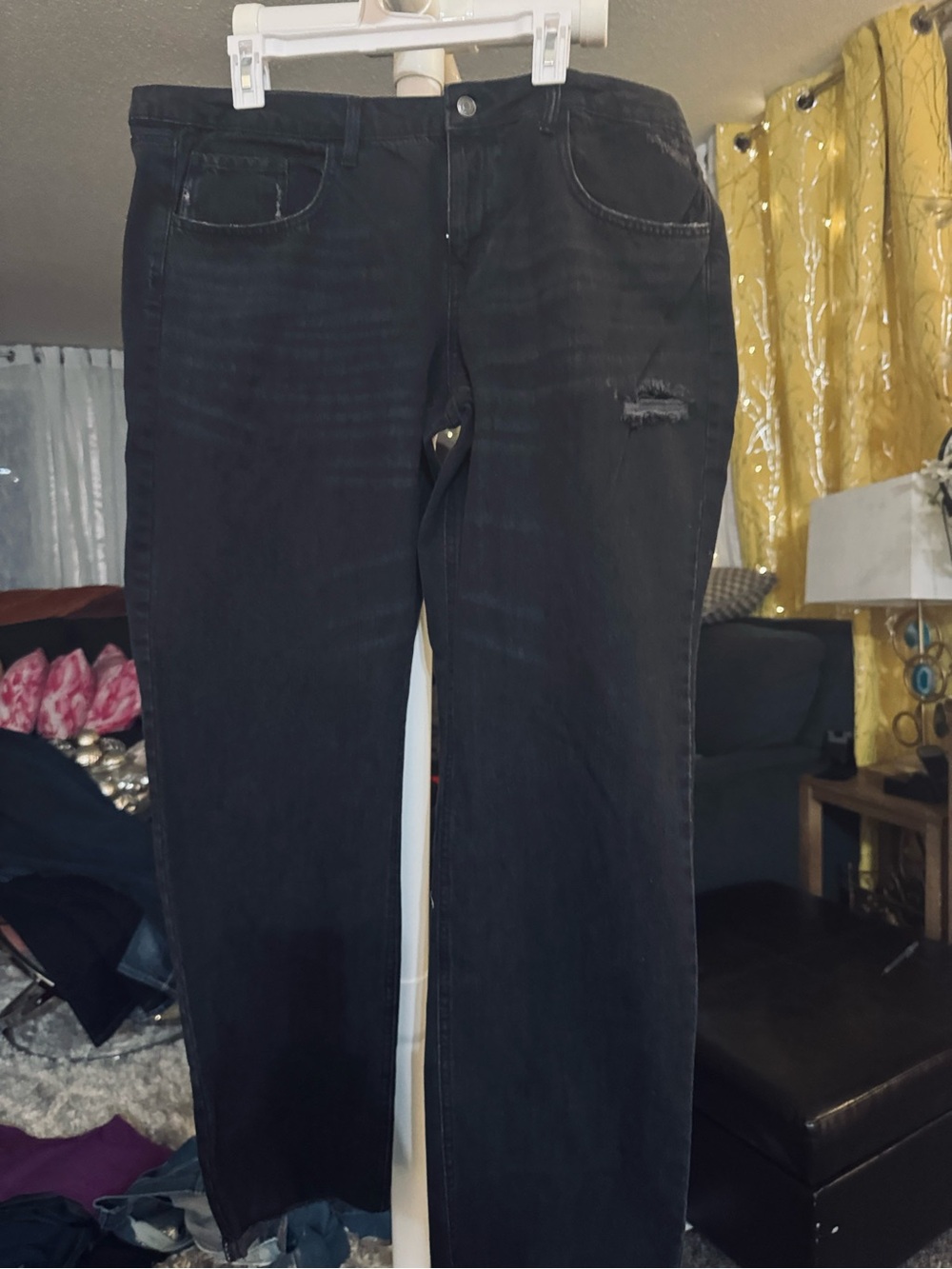 wild fable Men's Black Straight Jeans with Light Distressing
